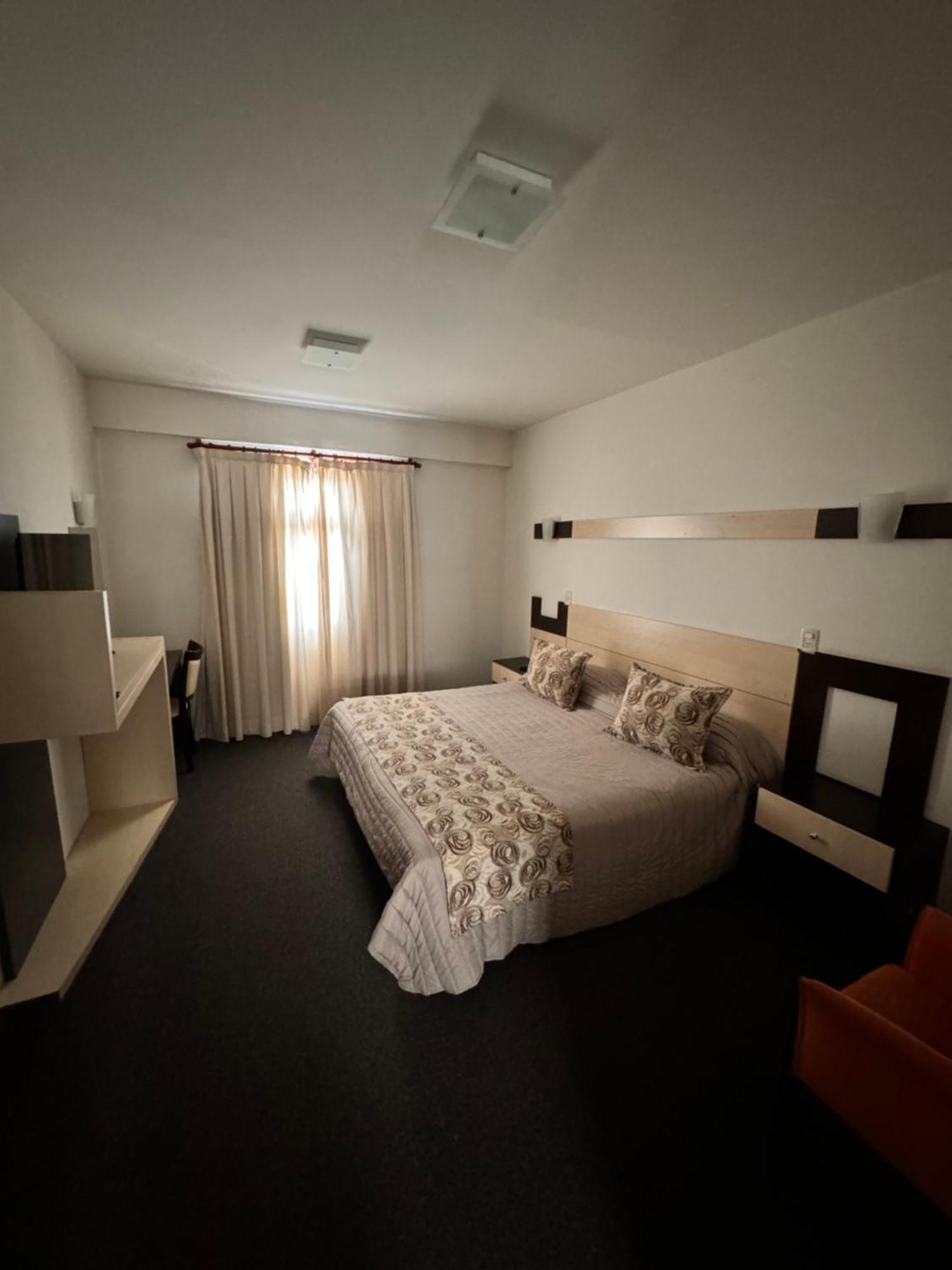 Nuevo Mundo Hotel Сан Рафаел Екстериор снимка